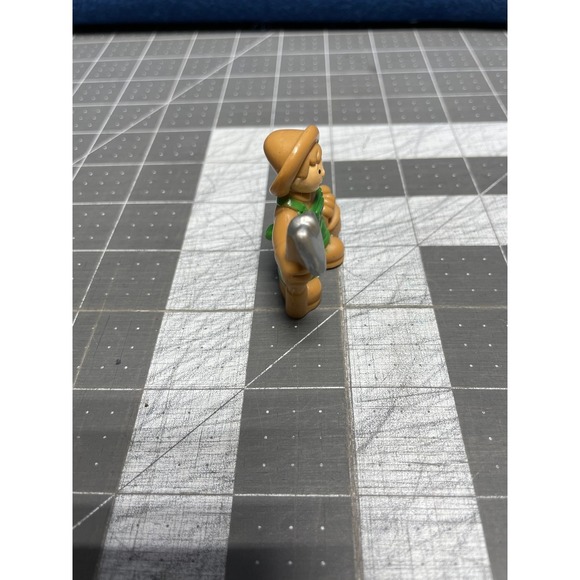 Vintage Lincoln Logs Farmer in Green Overalls Frontier Farm Replacement - Picture 3 of 6